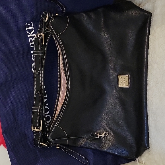 Large Dooney & Bourke black purse - Picture 1 of 6